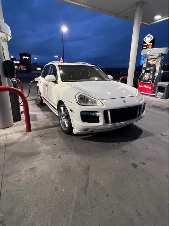 2009 Porsche 955/957 Cayenne GTS - Image 2 of 3