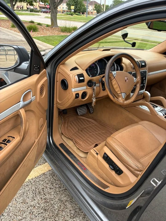 2009 Porsche 955/957 Cayenne GTS - Image 6 of 12