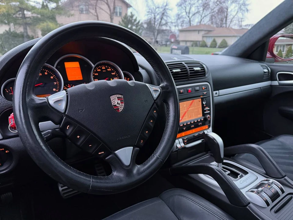 2009 Porsche 955/957 Cayenne GTS - Image 17 of 24