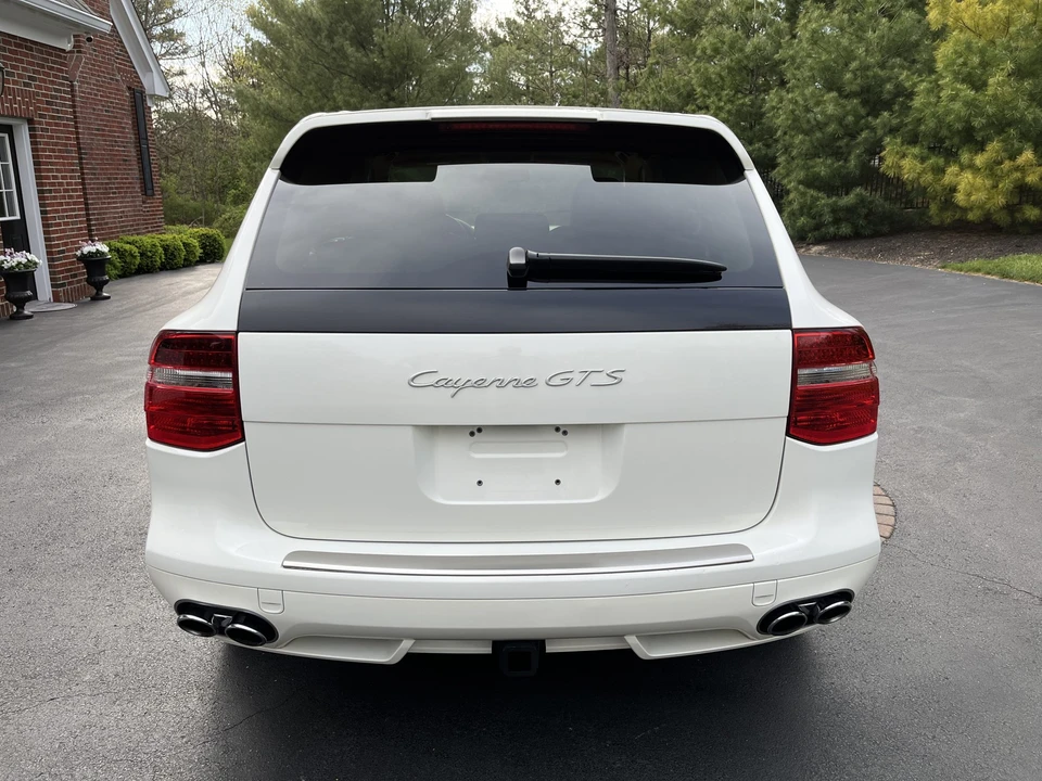 2009 Porsche 955/957 Cayenne GTS - Image 12 of 31