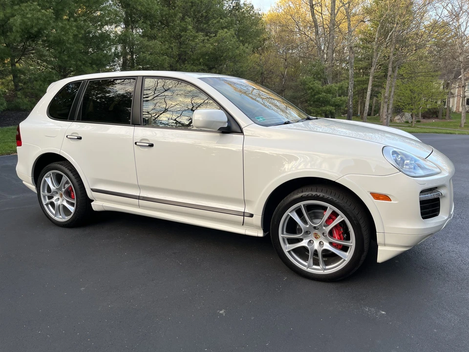 2009 Porsche 955/957 Cayenne GTS - Image 23 of 31