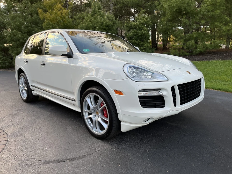 2009 Porsche 955/957 Cayenne GTS - Image 26 of 31