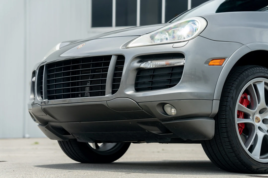 2009 Porsche 955/957 Cayenne GTS - Image 30 of 31