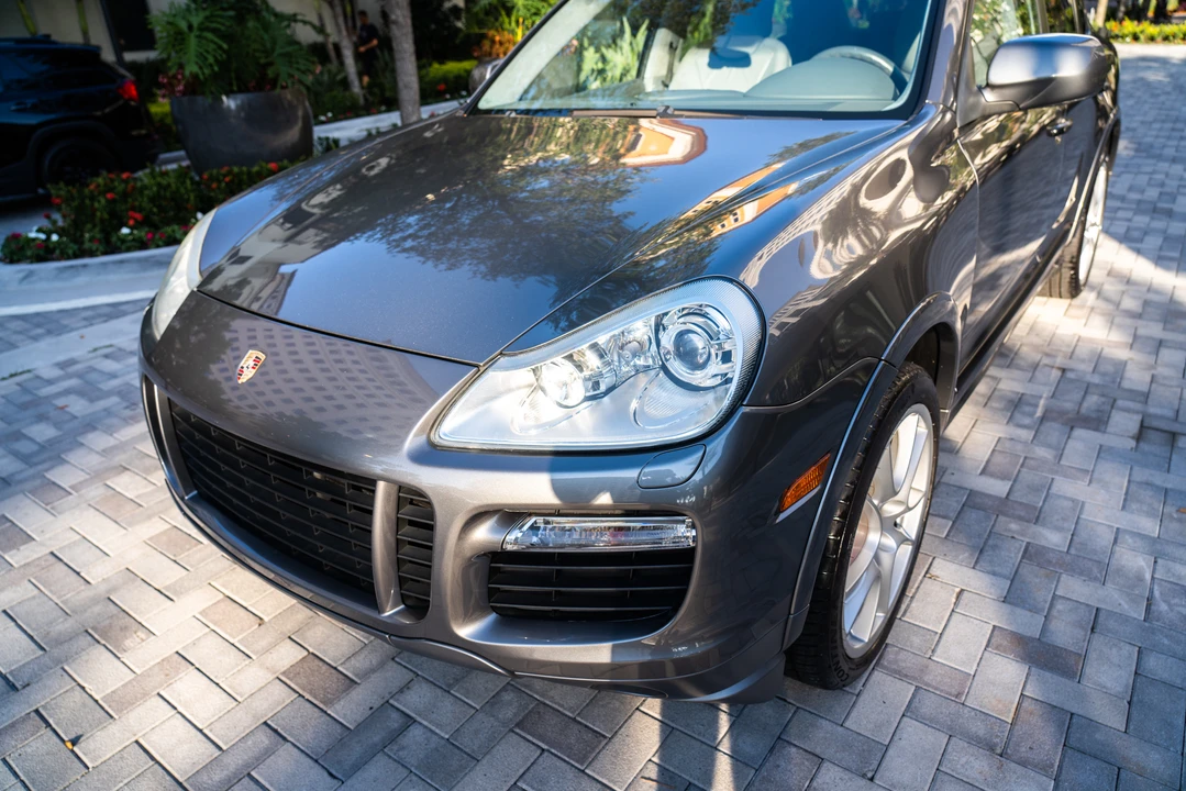 2009 Porsche 955/957 Cayenne GTS - Image 27 of 31