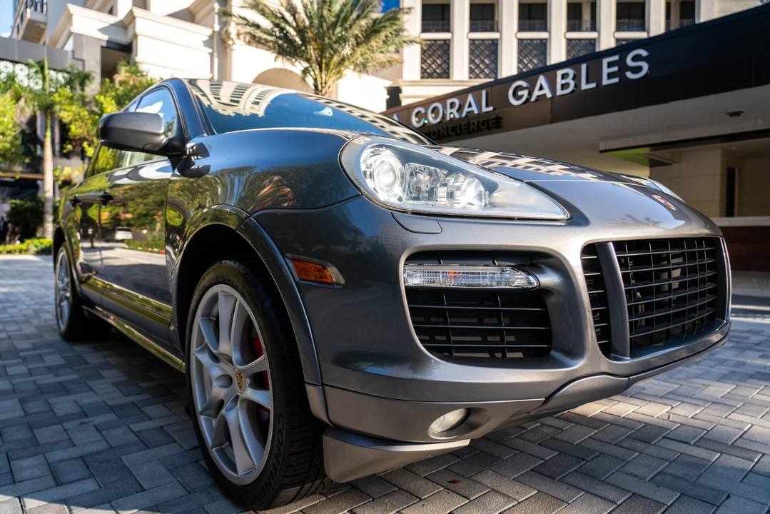 2009 Porsche 955/957 Cayenne GTS - Image 6 of 31