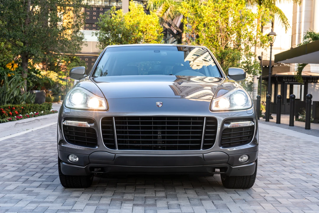 2009 Porsche 955/957 Cayenne GTS - Image 5 of 31