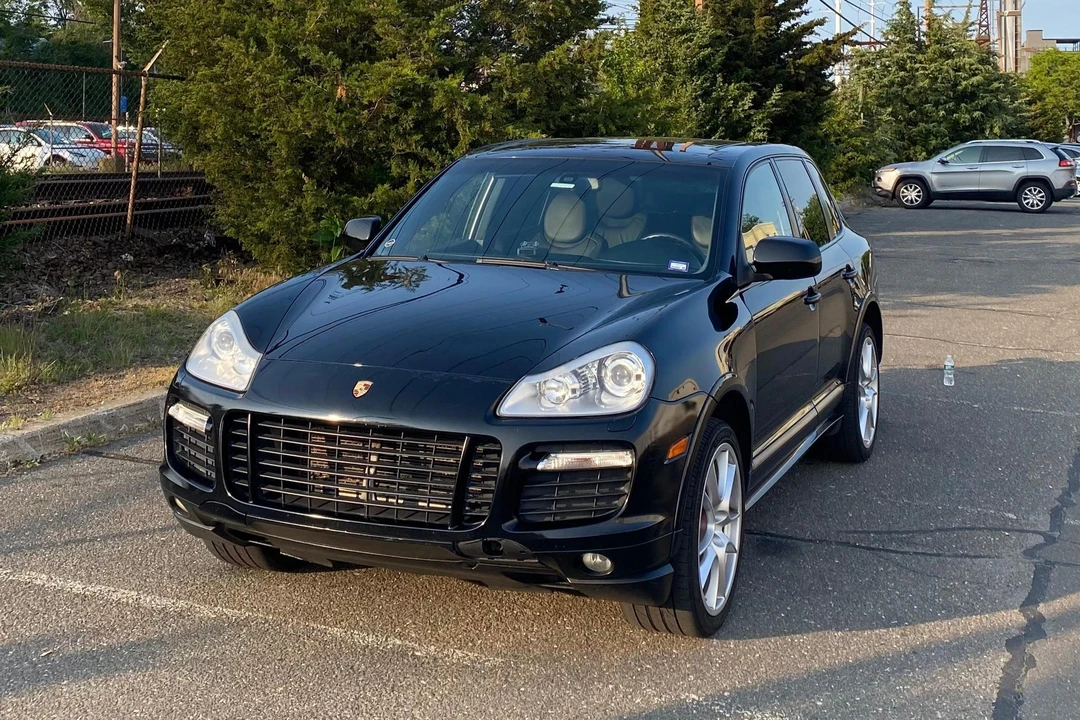 2009 Porsche 955/957 Cayenne GTS - Image 8 of 31