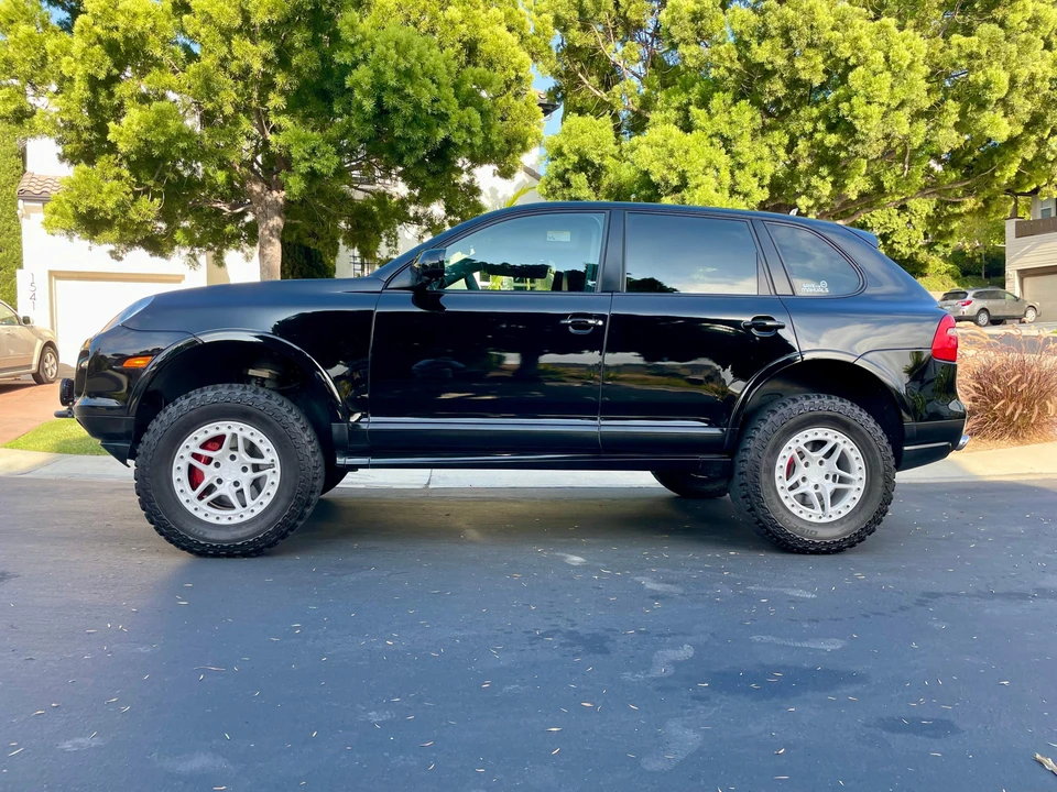 2009 Porsche 955/957 Cayenne GTS - Image 12 of 31