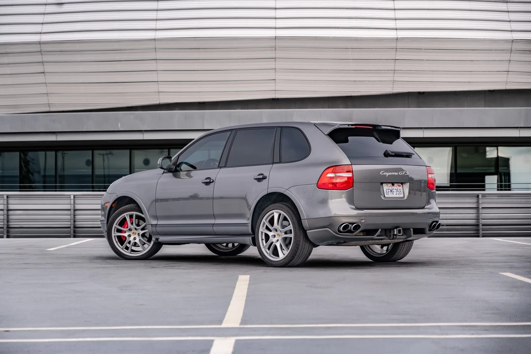 2009 Porsche 955/957 Cayenne GTS - Image 10 of 31