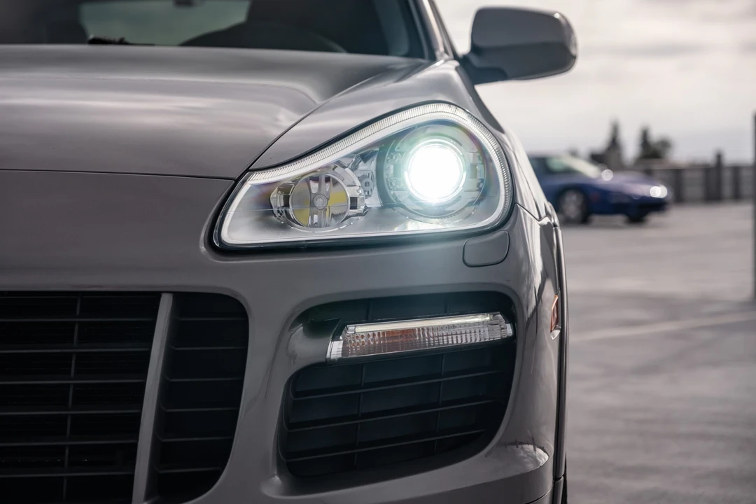 2009 Porsche 955/957 Cayenne GTS - Image 23 of 31