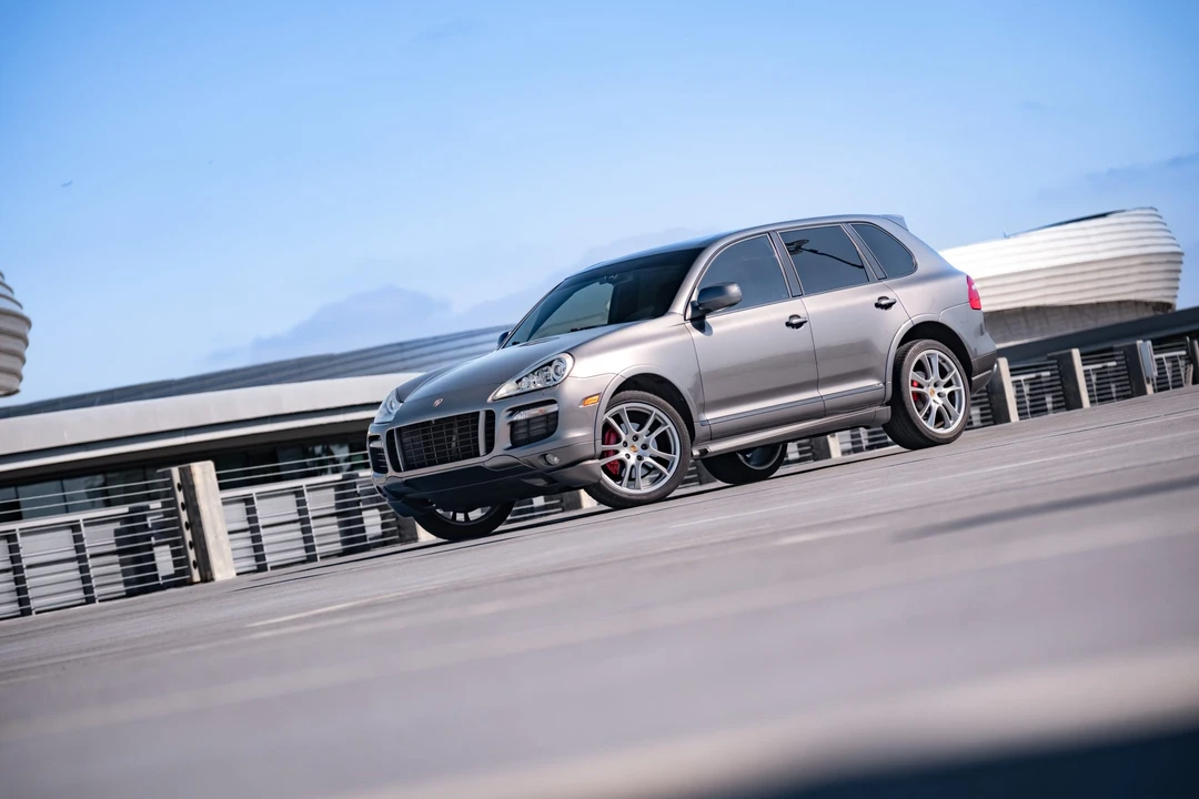 2009 Porsche 955/957 Cayenne GTS - Image 2 of 31