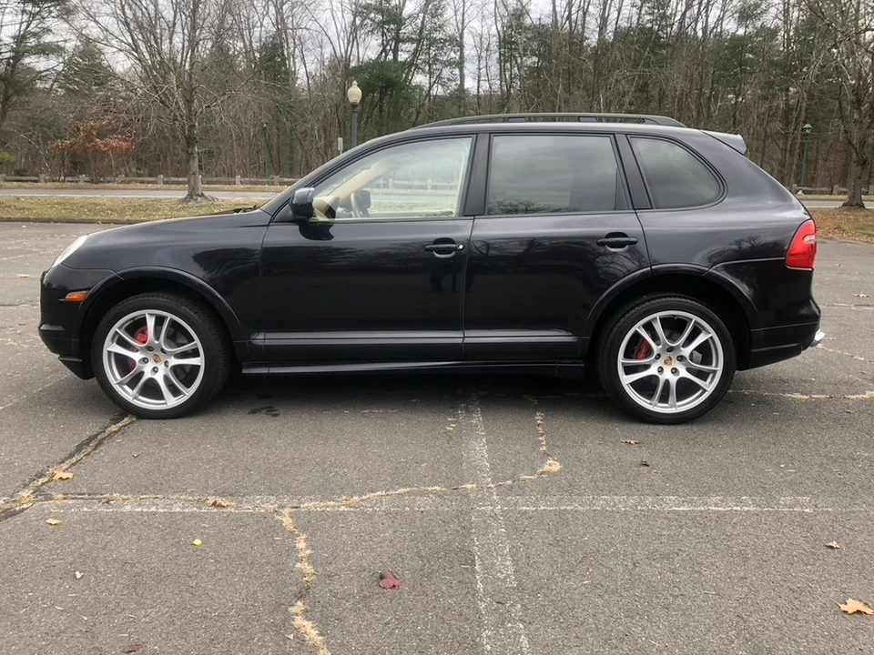 2009 Porsche 955/957 Cayenne GTS - Image 23 of 31