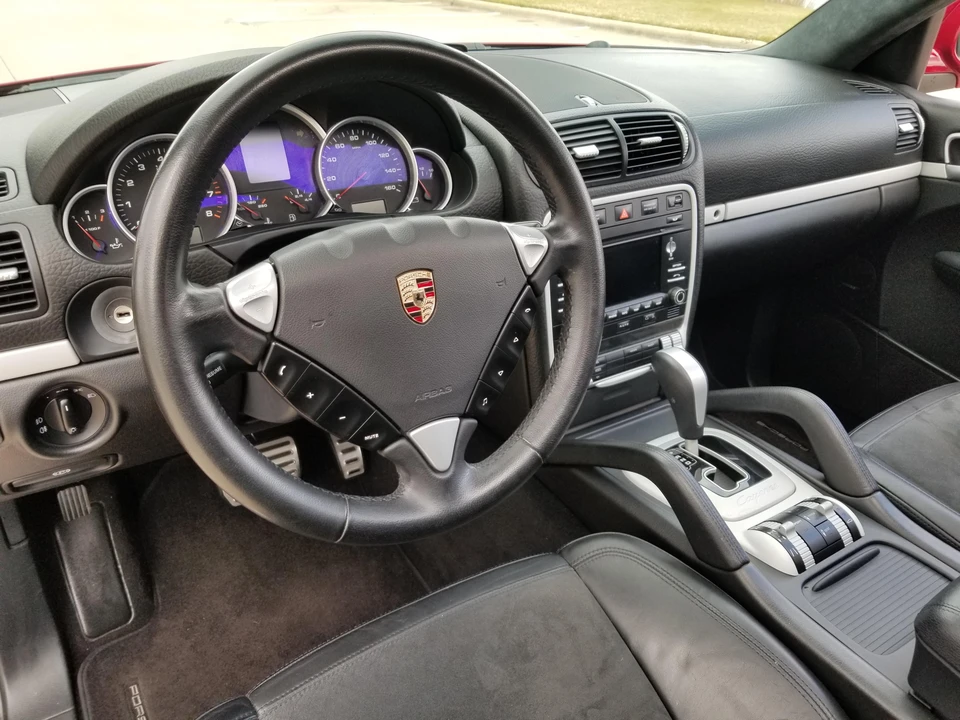 2009 Porsche 955/957 Cayenne GTS - Image 30 of 31