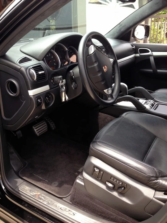 2009 Porsche 955/957 Cayenne GTS - Image 4 of 12