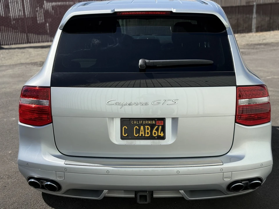 2009 Porsche 955/957 Cayenne GTS - Image 10 of 31
