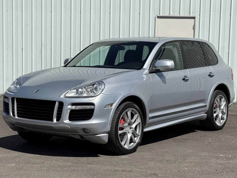 2009 Porsche 955/957 Cayenne GTS - Image 2 of 31