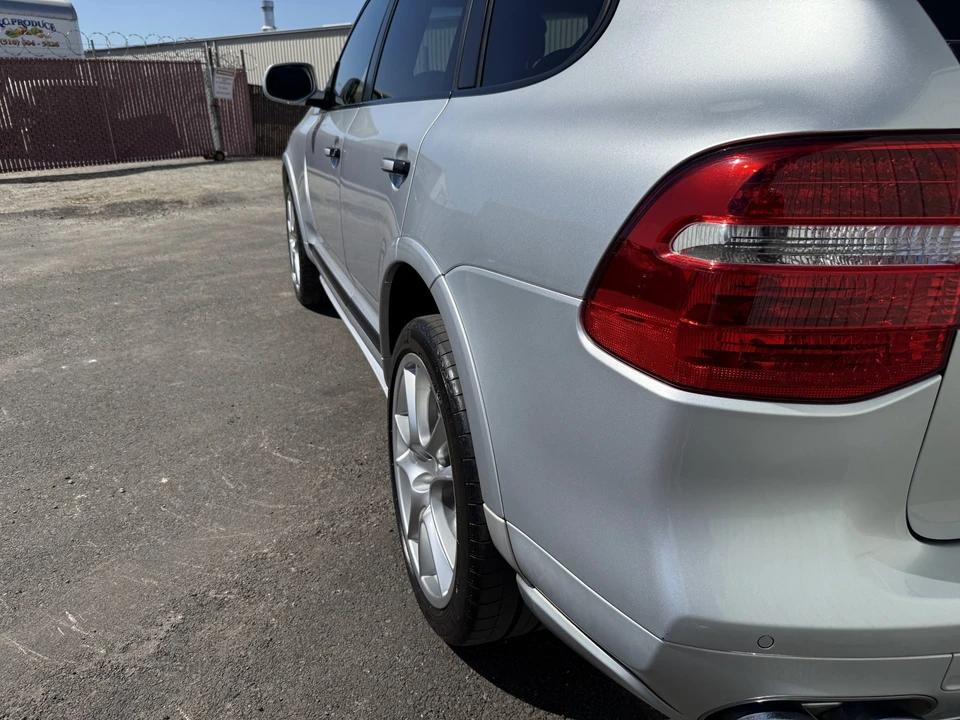 2009 Porsche 955/957 Cayenne GTS - Image 27 of 31
