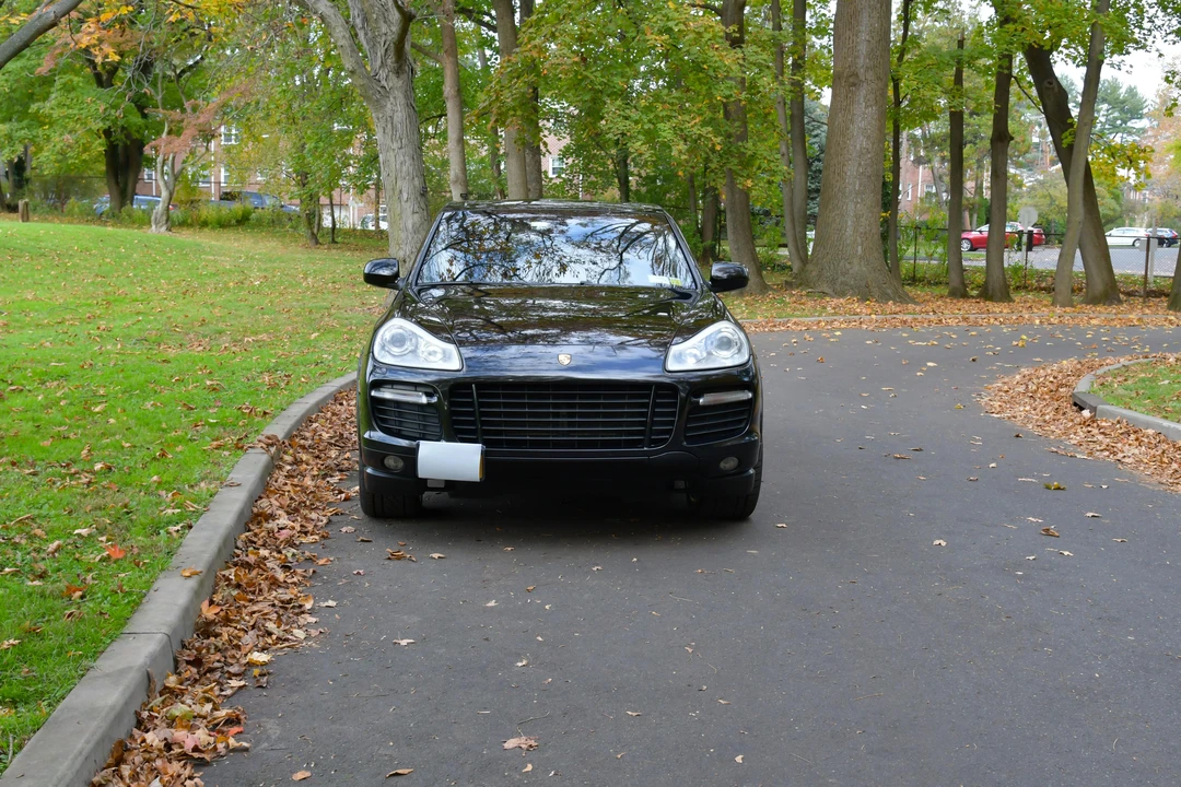 2009 Porsche 955/957 Cayenne GTS - Image 6 of 31
