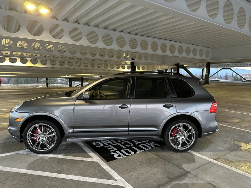 2009 Porsche 955/957 Cayenne GTS - Image 26 of 31