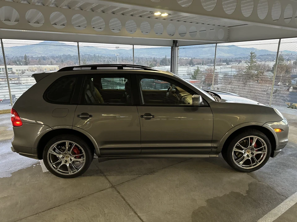 2009 Porsche 955/957 Cayenne GTS - Image 6 of 31