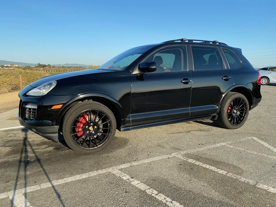 2009 Porsche 955/957 Cayenne GTS - Image 10 of 31