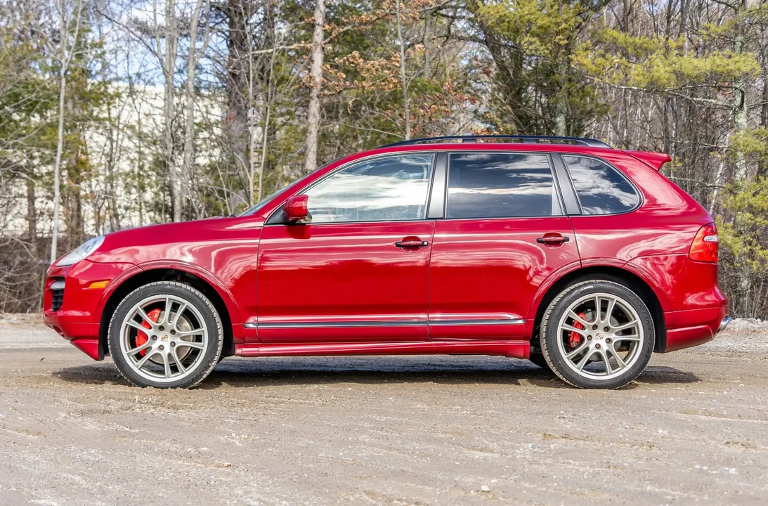 2009 Porsche 955/957 Cayenne GTS - Image 2 of 6