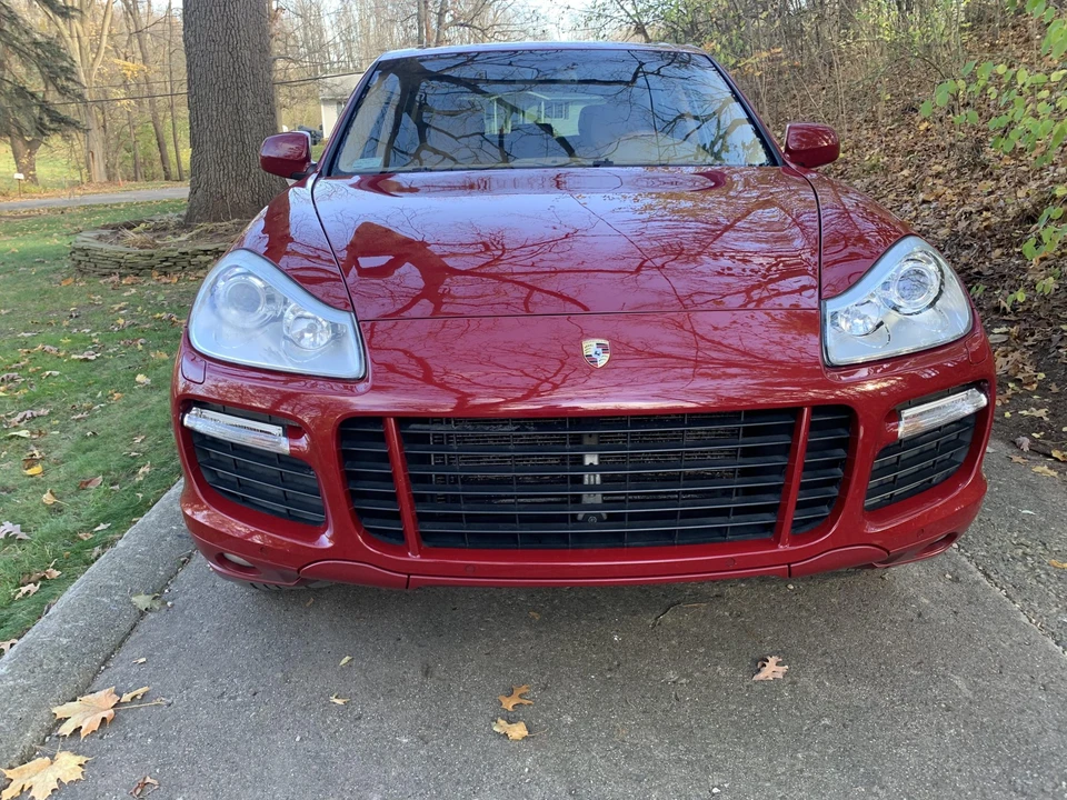 2009 Porsche 955/957 Cayenne GTS - Image 14 of 31