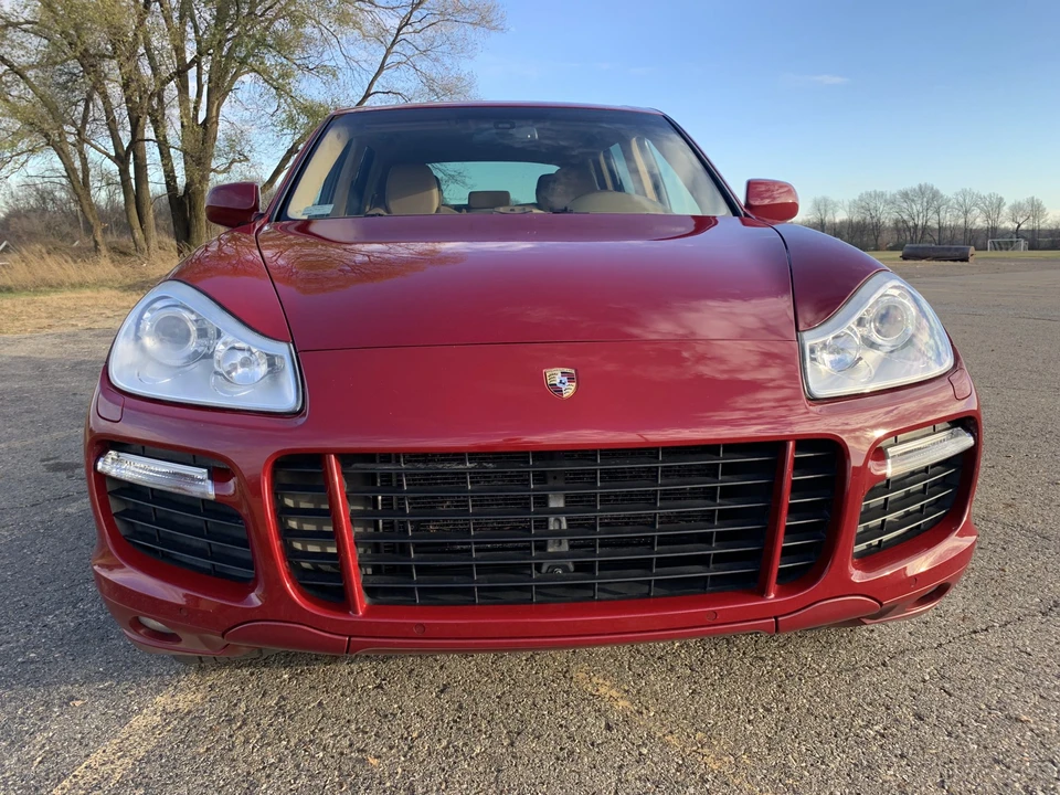 2009 Porsche 955/957 Cayenne GTS - Image 13 of 31
