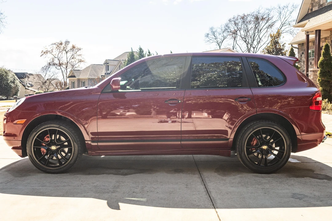 2009 Porsche 955/957 Cayenne GTS - Image 11 of 31