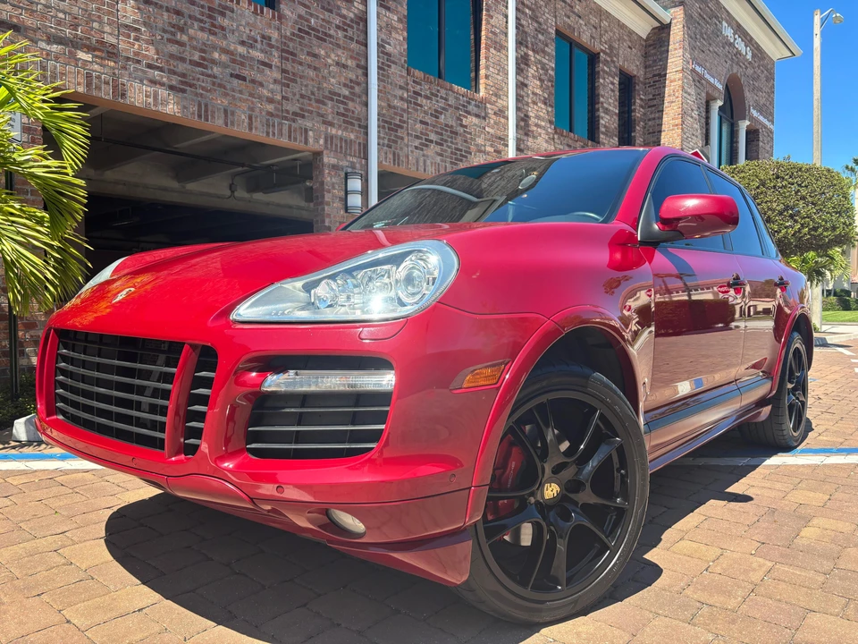 2009 Porsche 955/957 Cayenne GTS - Image 9 of 31