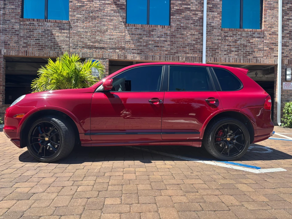 2009 Porsche 955/957 Cayenne GTS - Image 13 of 31