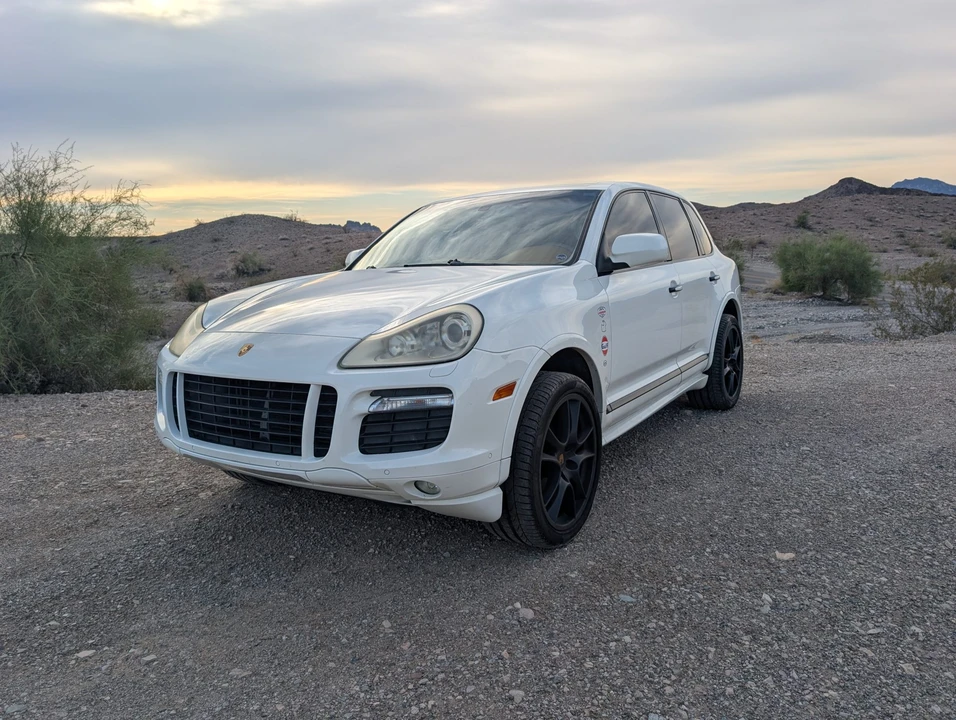 2009 Porsche 955/957 Cayenne GTS - Image 4 of 31