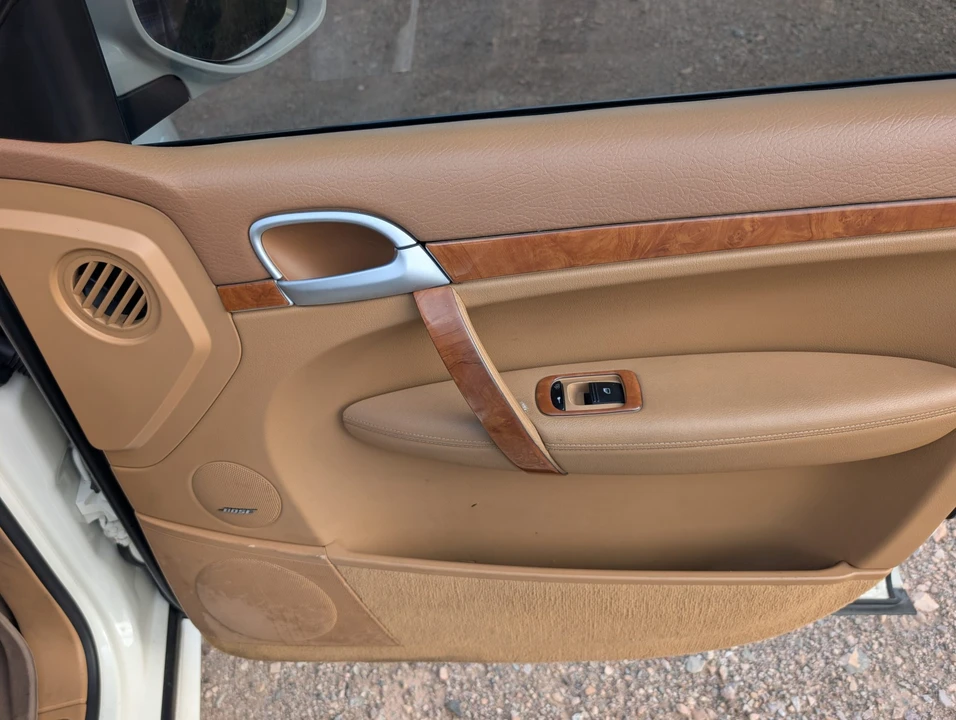 2009 Porsche 955/957 Cayenne GTS - Image 27 of 31
