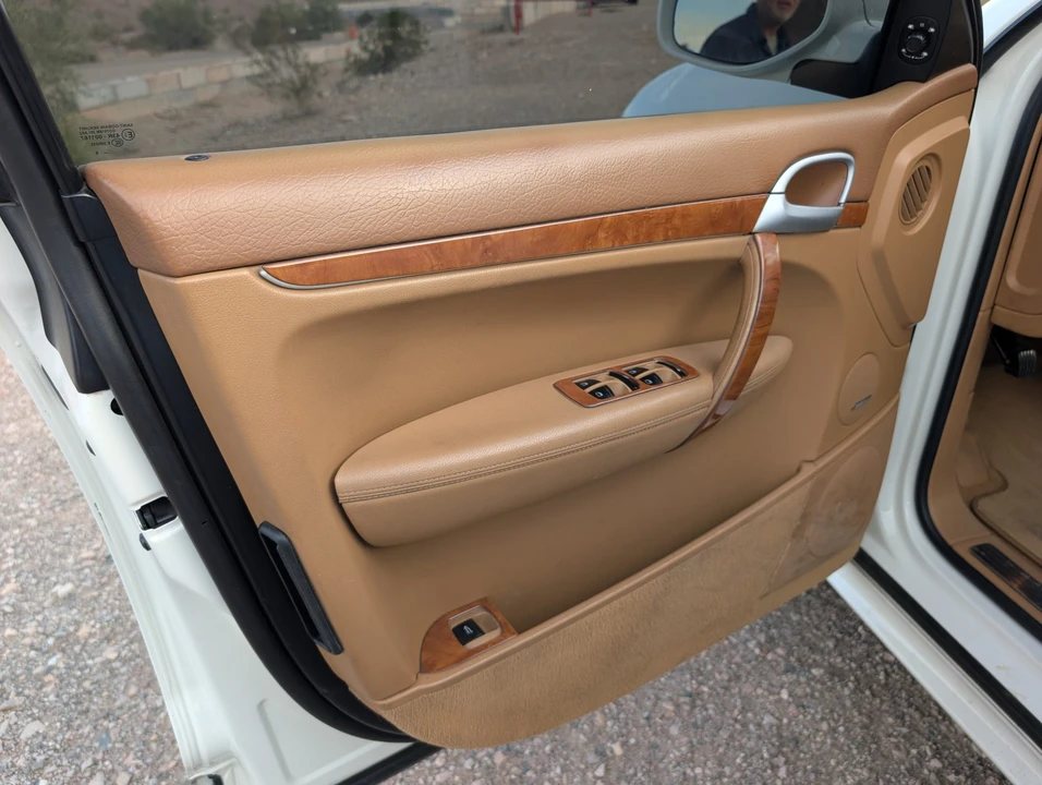 2009 Porsche 955/957 Cayenne GTS - Image 22 of 31
