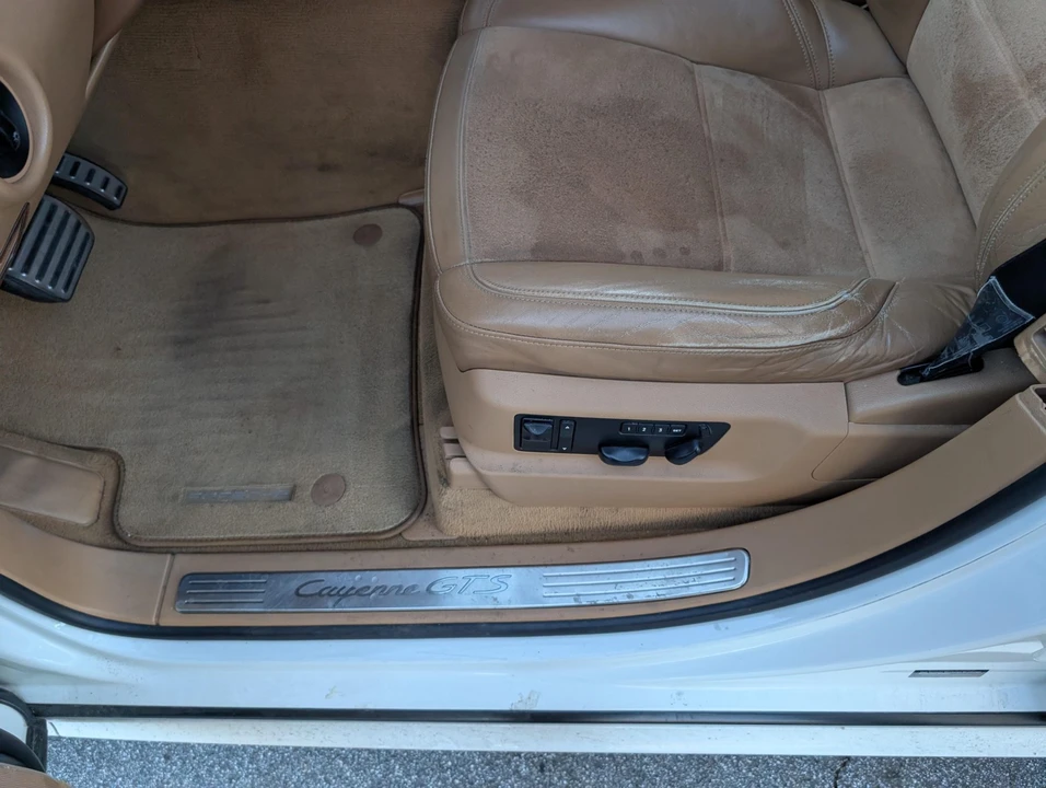 2009 Porsche 955/957 Cayenne GTS - Image 21 of 31