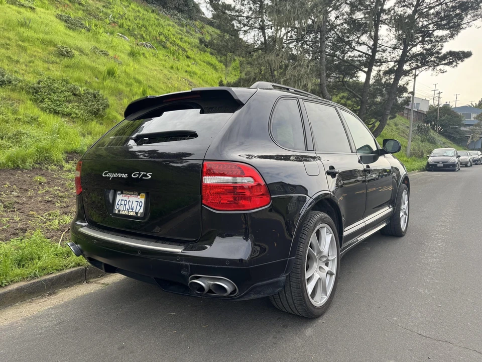 2009 Porsche 955/957 Cayenne GTS - Image 9 of 31