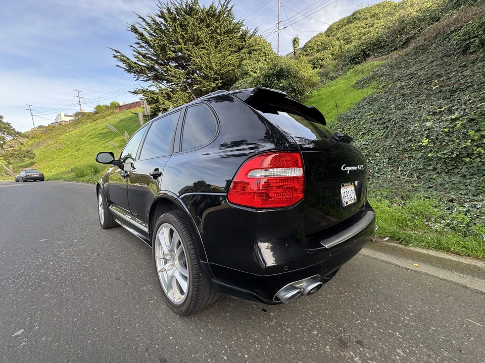 2009 Porsche 955/957 Cayenne GTS - Image 22 of 31