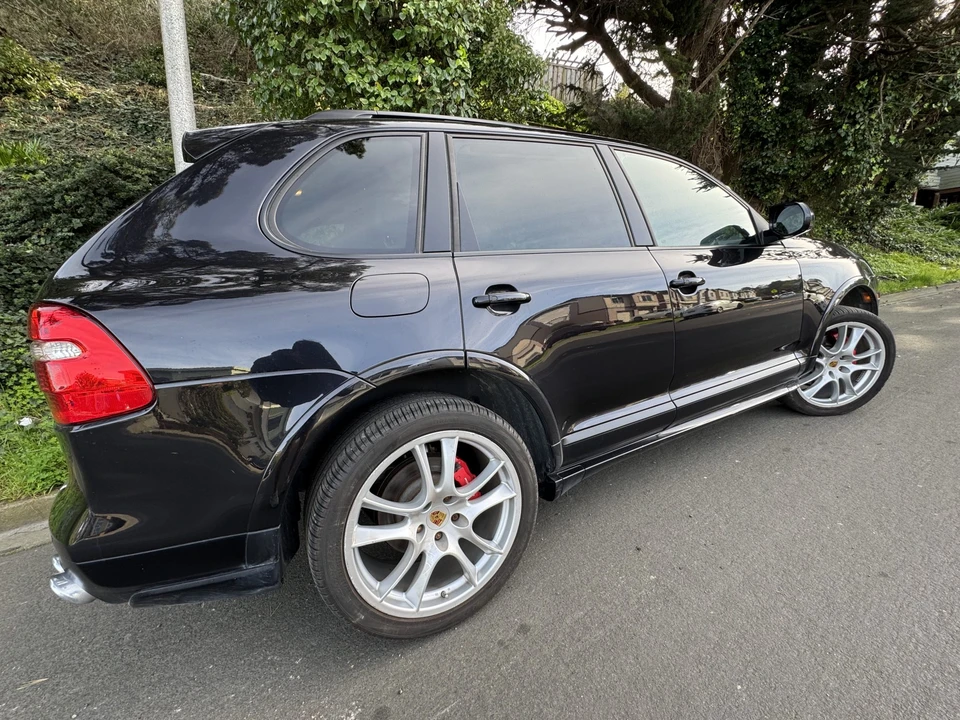 2009 Porsche 955/957 Cayenne GTS - Image 26 of 31