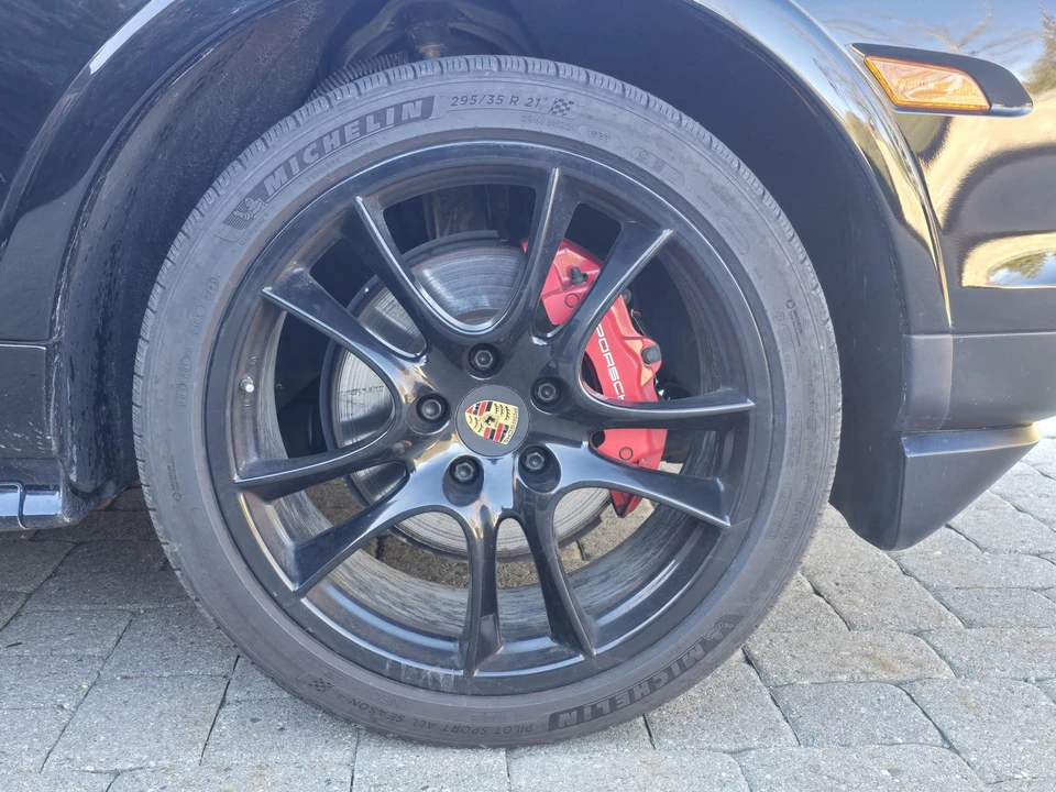 2009 Porsche 955/957 Cayenne GTS - Image 22 of 31