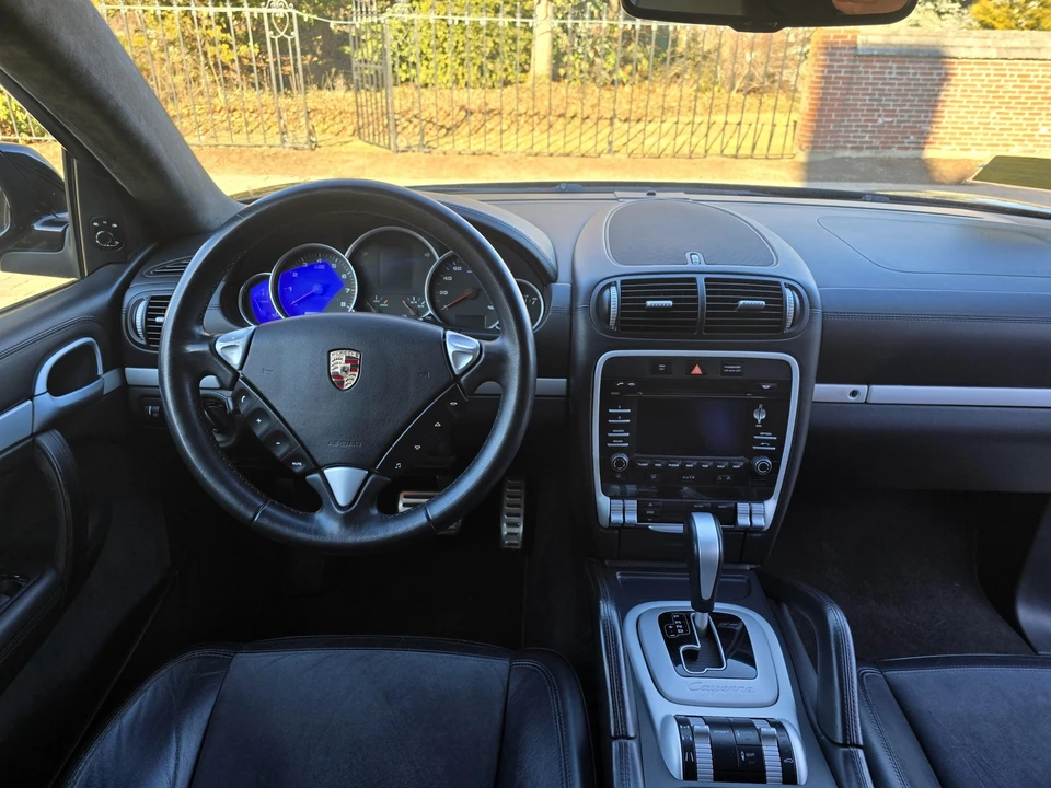 2009 Porsche 955/957 Cayenne GTS - Image 30 of 31