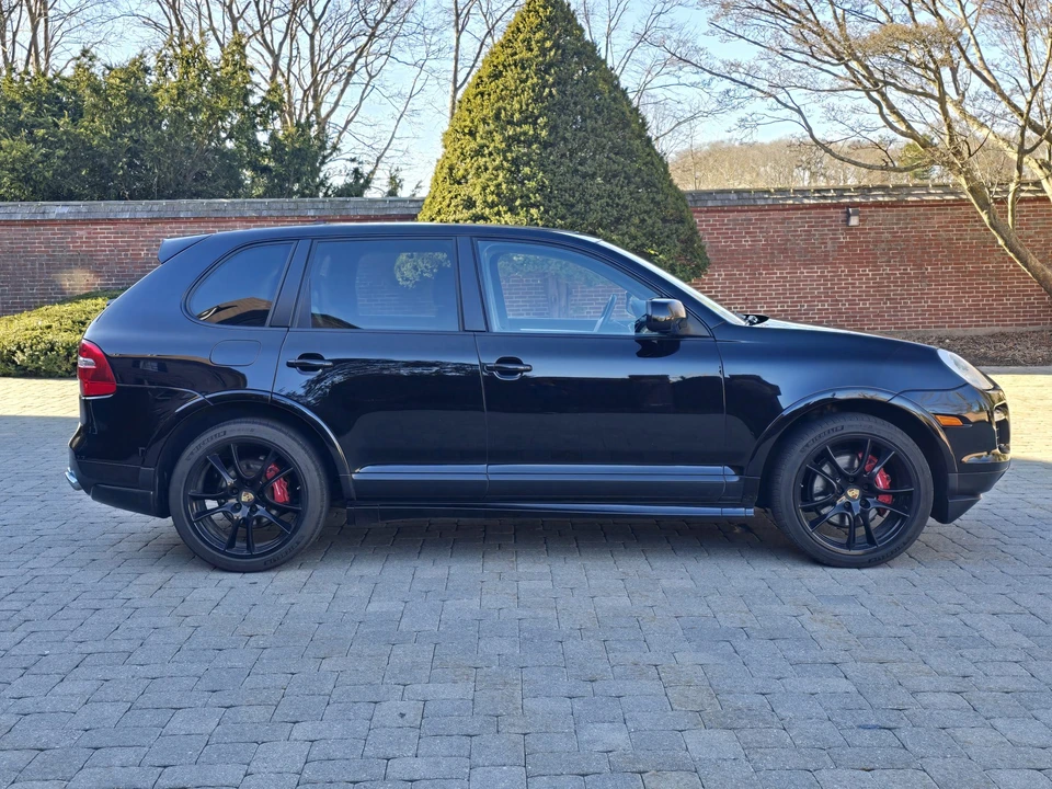 2009 Porsche 955/957 Cayenne GTS - Image 11 of 31