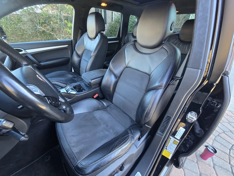 2009 Porsche 955/957 Cayenne GTS - Image 23 of 31
