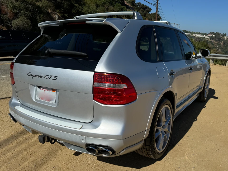 2009 Porsche 955/957 Cayenne GTS - Image 11 of 31