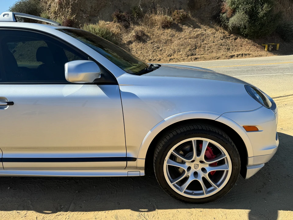 2009 Porsche 955/957 Cayenne GTS - Image 26 of 31