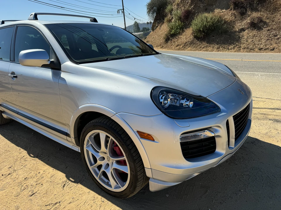 2009 Porsche 955/957 Cayenne GTS - Image 27 of 31
