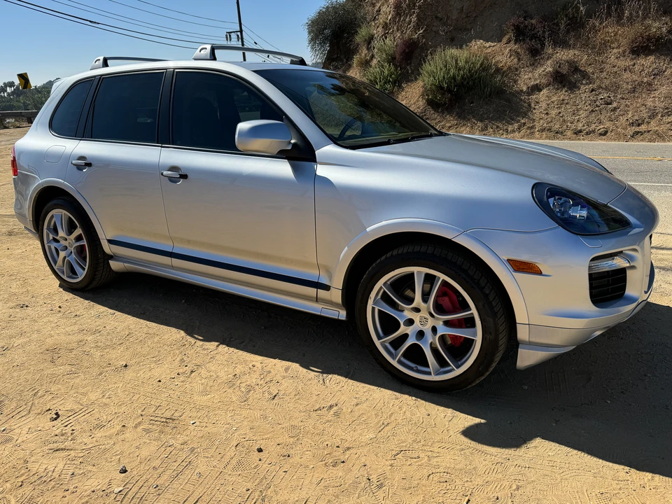 2009 Porsche 955/957 Cayenne GTS - Image 15 of 31