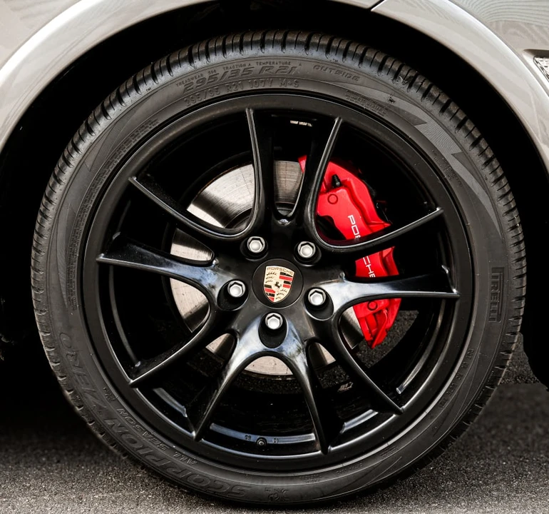 2009 Porsche 955/957 Cayenne GTS - Image 15 of 25