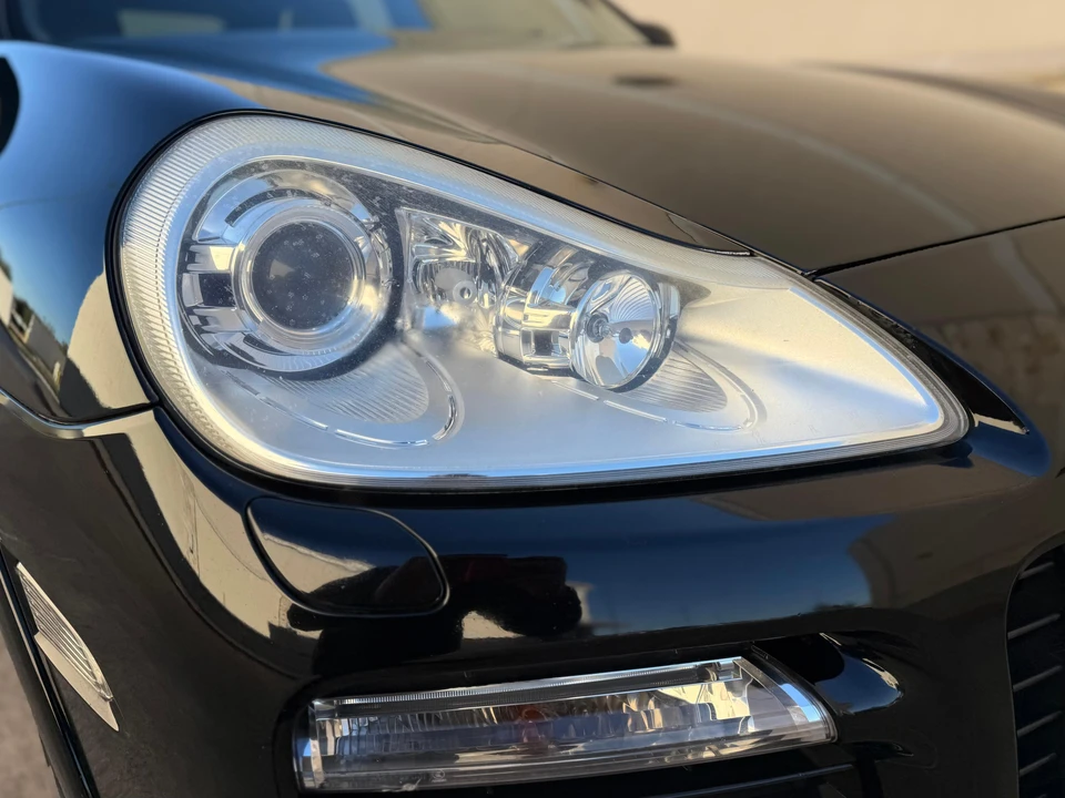 2009 Porsche 955/957 Cayenne GTS - Image 18 of 31