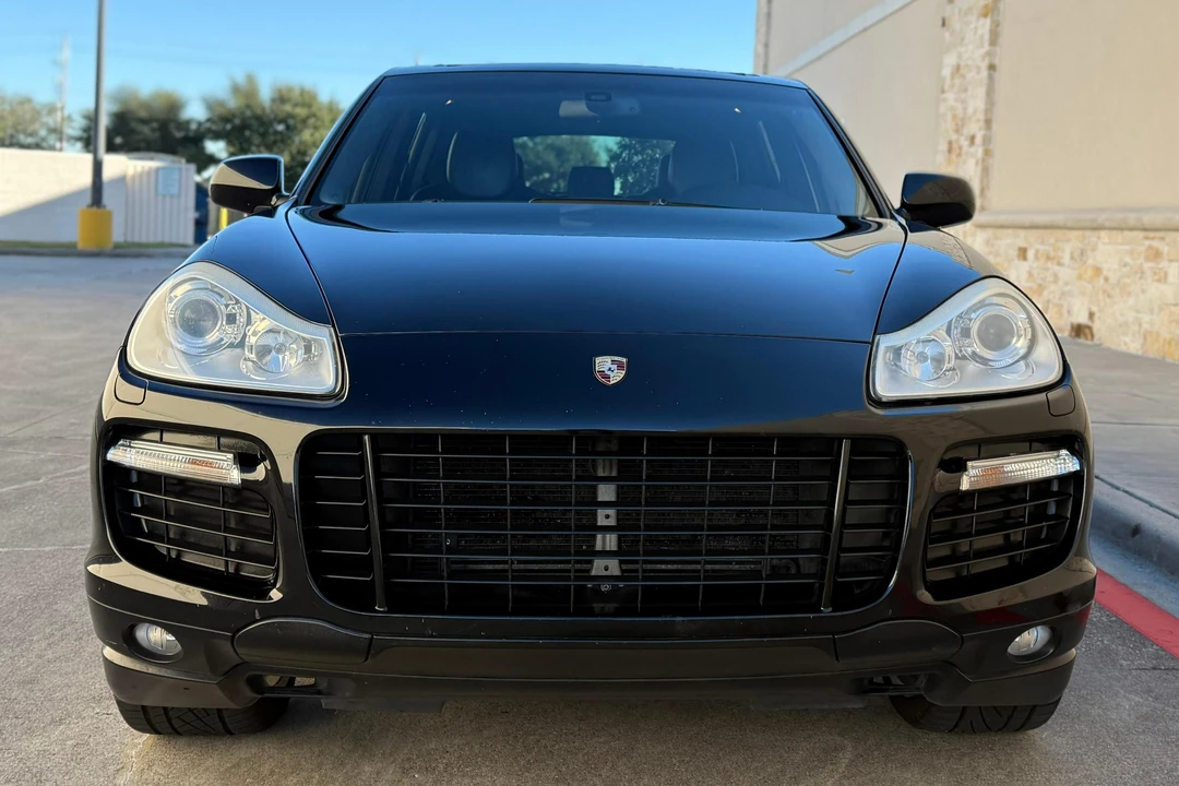 2009 Porsche 955/957 Cayenne GTS - Image 2 of 31