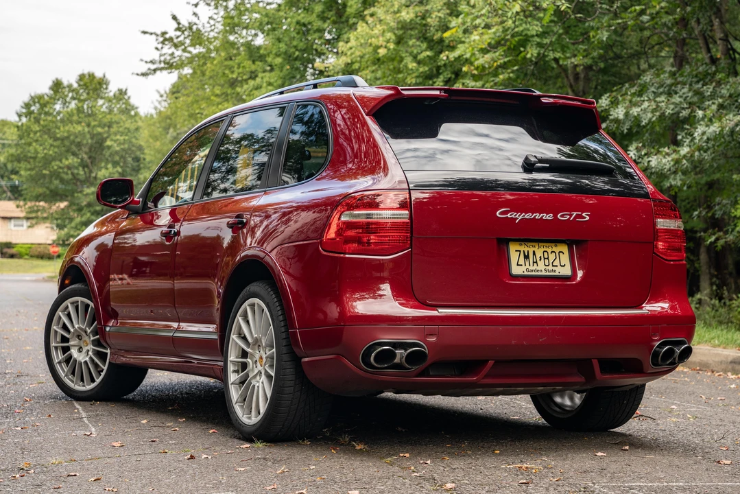 2009 Porsche 955/957 Cayenne GTS - Image 12 of 31